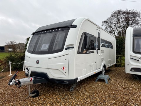 Coachman VIP 575