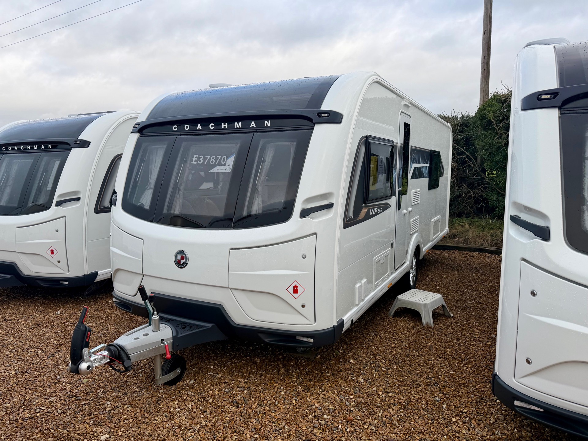 Coachman VIP 565